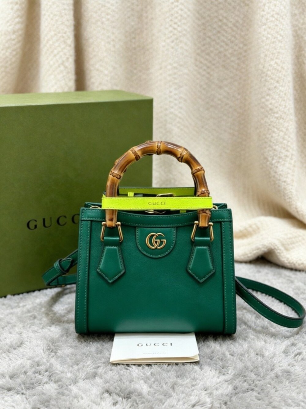 Gucci Diana Small Top Handle Bag